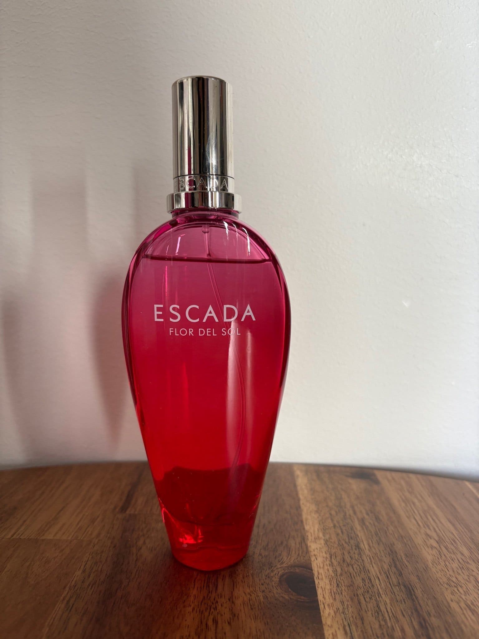 Perfume Escada Flor Del Sol Eau de Toilette Feminino 100ML