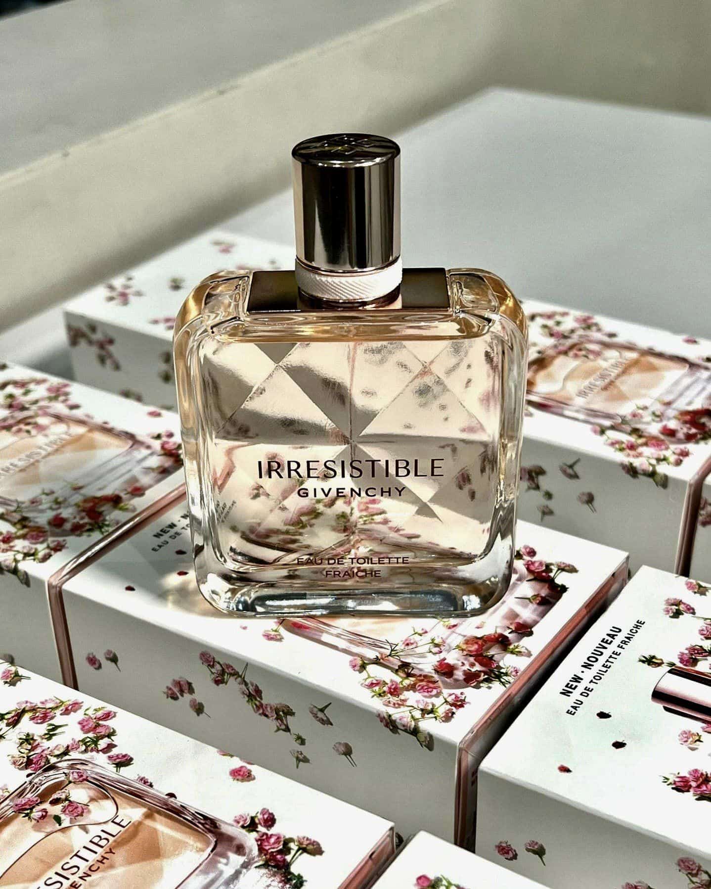 Perfume Givenchy Irresistible Eau de Toilette Feminino 80ML