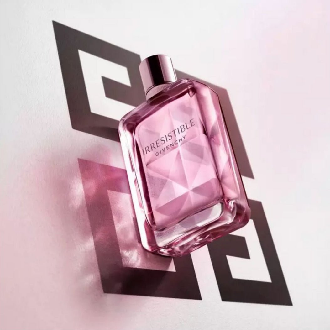 Perfume Givenchy Irresistible Very Floral Eau de Parfum Feminino 50ML