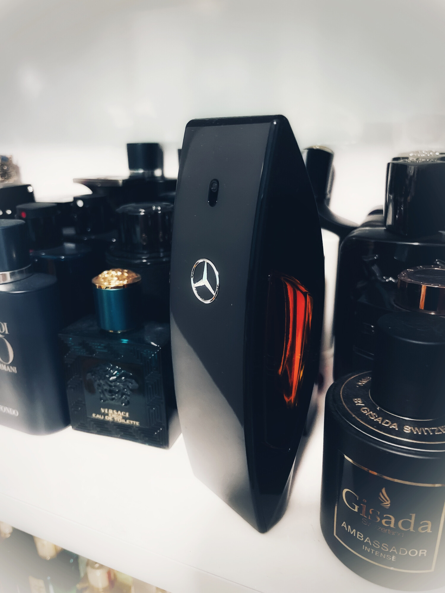Perfume Mercedes-Benz Club Black Eau de Toilette Masculino 50ML