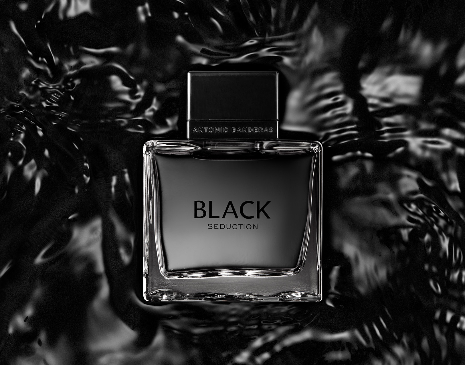 Perfume Antonio Banderas Seduction In Black Eau de Toilette Masculino 50ML