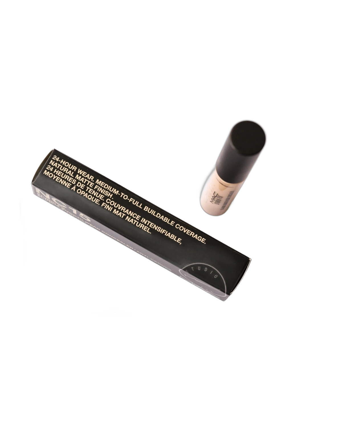 Mac Studio Fix Concealer NC15 · Corretivo