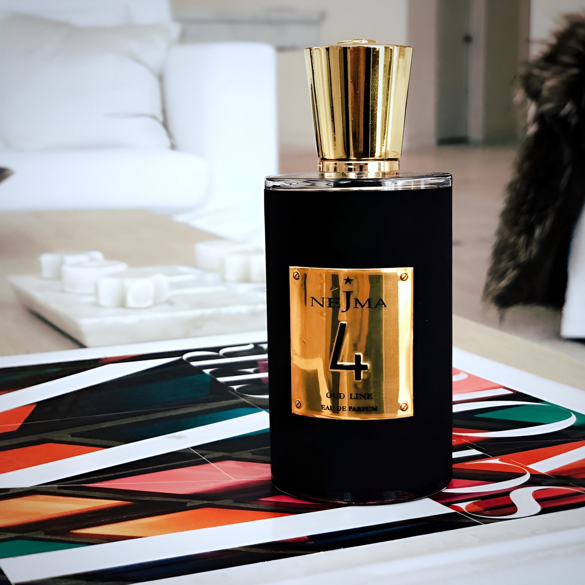 Nejma 1 Oud Line Collection
